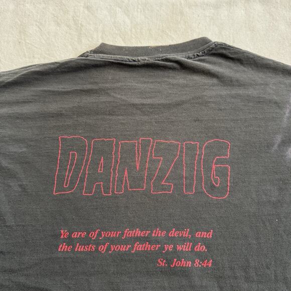 Vintage Danzig II Lucifuge T-Shirt Small Giant Def Jam Misfits Samhain Black - Picture 6 of 7